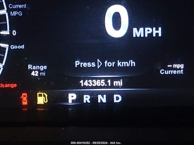 1C6RR7VT6HS720385 RAM 1500 Laramie  4x4 6'4 Box