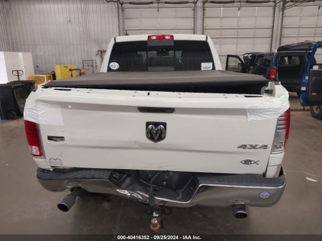 1C6RR7VT6HS720385 RAM 1500 Laramie  4x4 6'4 Box