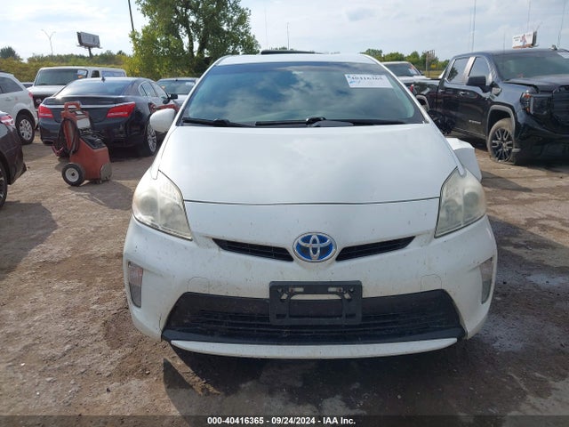 Toyota Prius Four 2014 JTDKN3DU6E1744650 Image 13