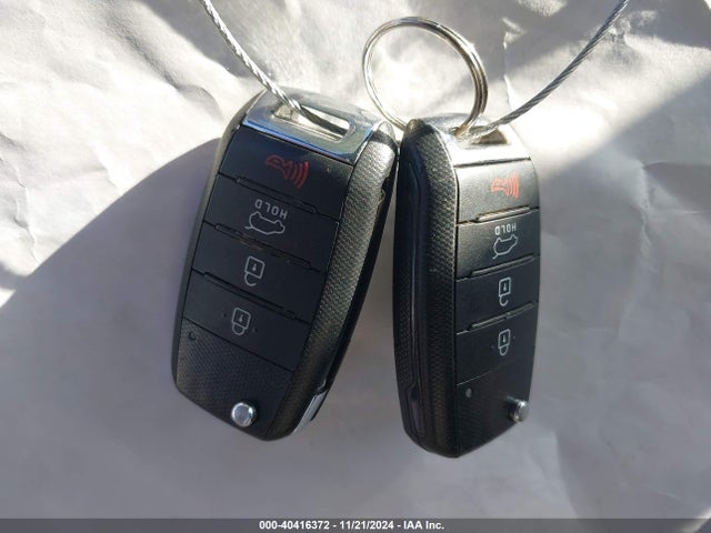 KIA Soul 2016 KNDJN2A25G7871141 Image 11