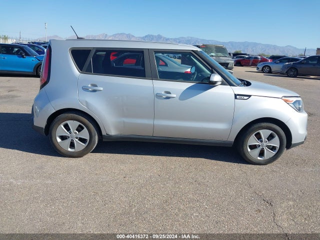 KIA Soul 2016 KNDJN2A25G7871141 Image 13