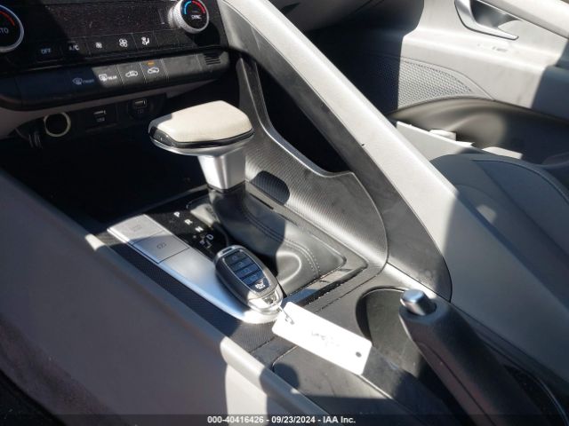 5NPLM4AG8PH107377 Hyundai ELANTRA SEL