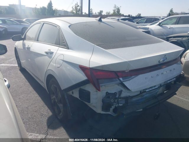 5NPLM4AG8PH107377 Hyundai ELANTRA SEL