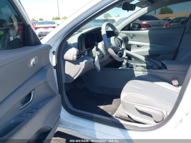 5NPLM4AG8PH107377 Hyundai ELANTRA SEL