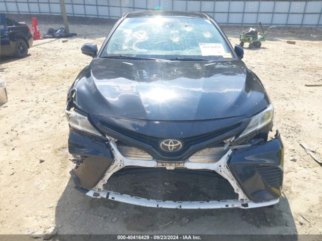4T1B11HK8JU029558 Toyota CAMRY SE