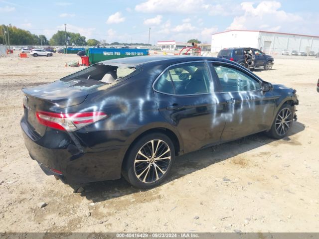 4T1B11HK8JU029558 Toyota CAMRY SE
