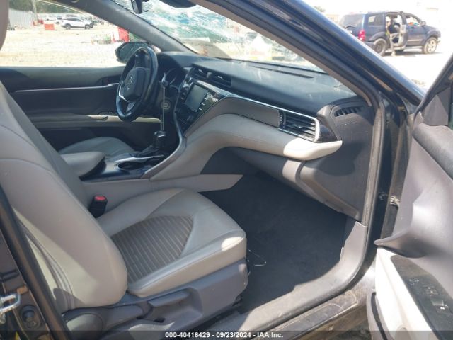4T1B11HK8JU029558 Toyota CAMRY SE
