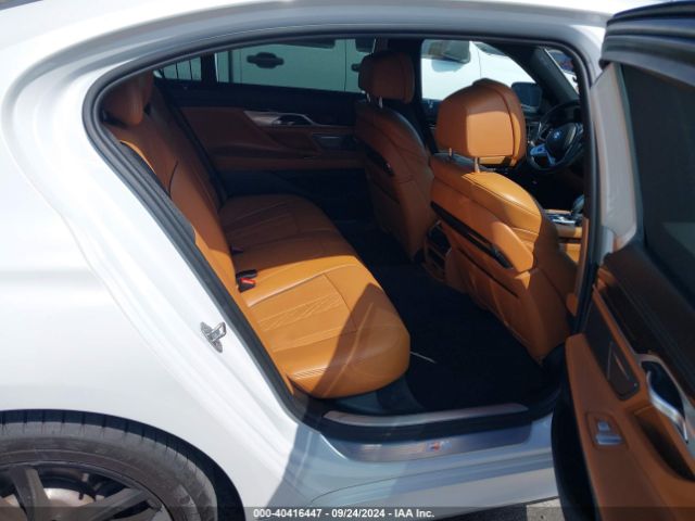 WBA7E2C56HG739537 BMW 740I