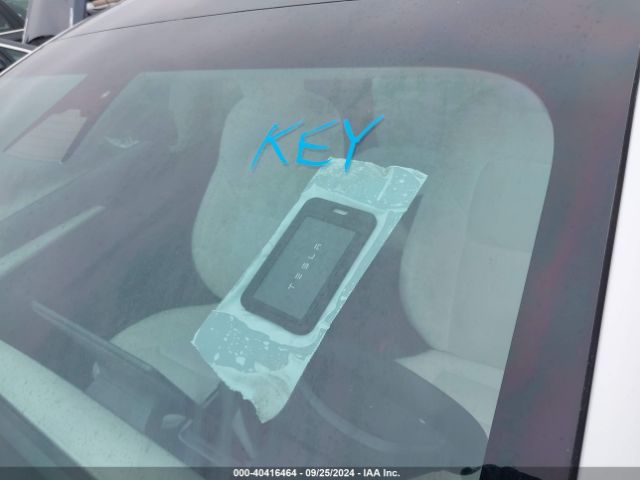 5YJ3E1EA6NF178042 Tesla MODEL 3