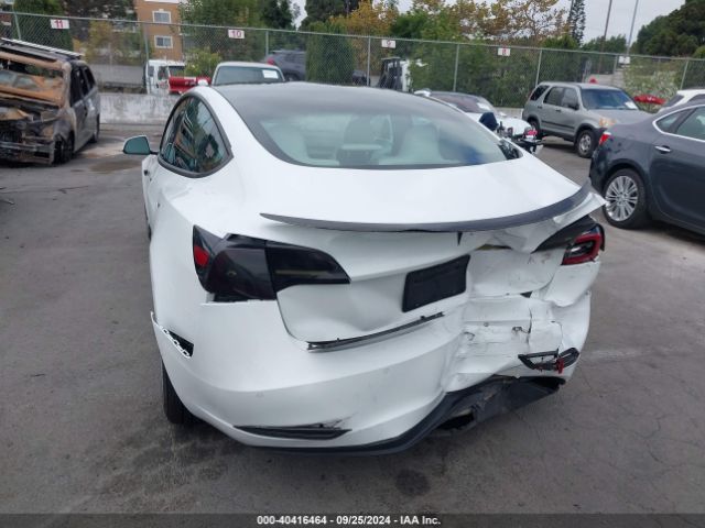 5YJ3E1EA6NF178042 Tesla MODEL 3