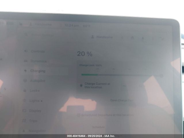 5YJ3E1EA6NF178042 Tesla MODEL 3