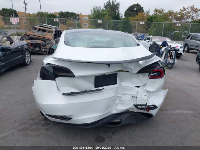 5YJ3E1EA6NF178042 Tesla MODEL 3