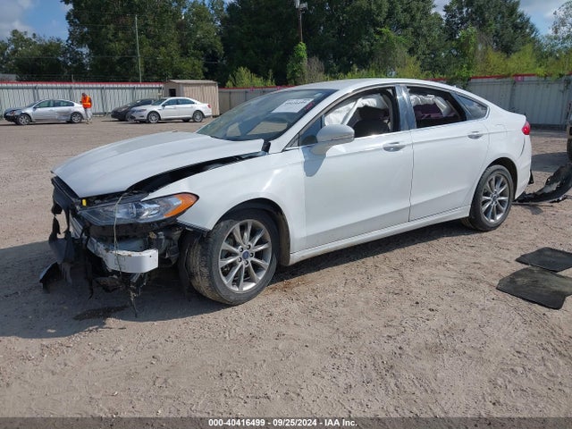 Ford FUSION SE 2017 3FA6P0H70HR370440 Image 2