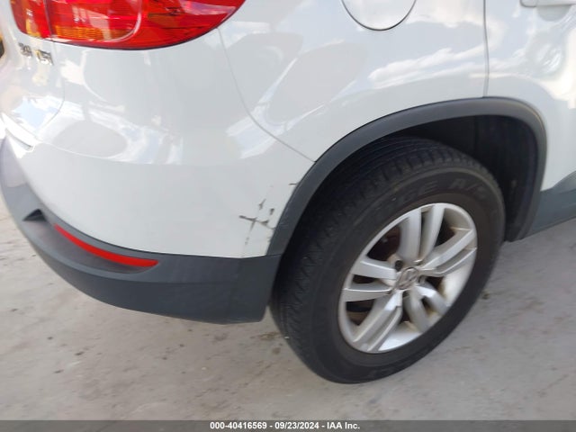 WVGAV7AX5FW566666 Volkswagen TIGUAN S