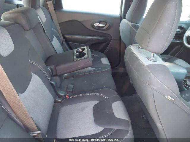 1C4PJMAB3EW233524 Jeep Cherokee Sport