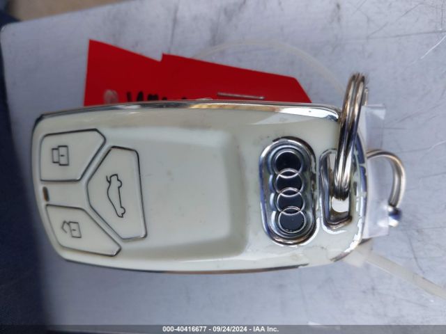 WA1LHAF77HD053731 Audi Q7 2.0t Premium