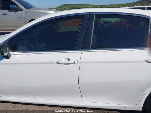Toyota CAMRY LE 2018 JTNB11HK6J3027667 Image 14