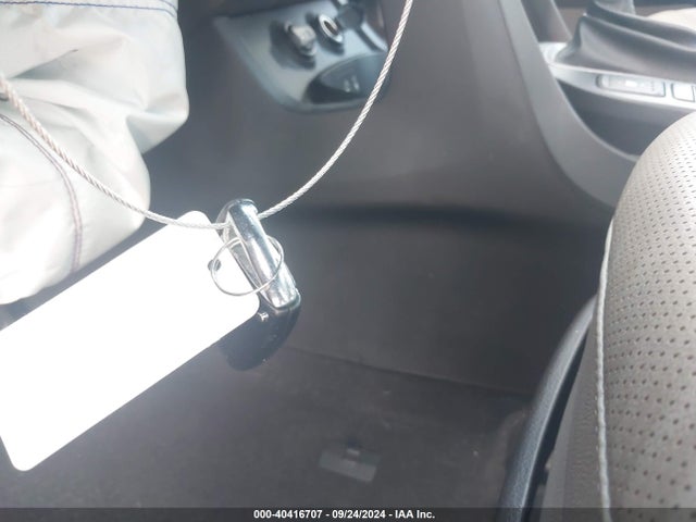 Hyundai Santa Fe Limited Ultimate 2017 KM8SR4HFXHU242583 Image 11