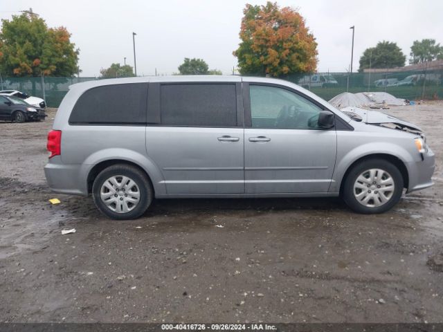 2C4RDGBG3GR382815 Dodge Grand Caravan Se