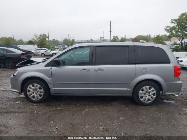 2C4RDGBG3GR382815 Dodge Grand Caravan Se