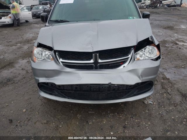 2C4RDGBG3GR382815 Dodge Grand Caravan Se