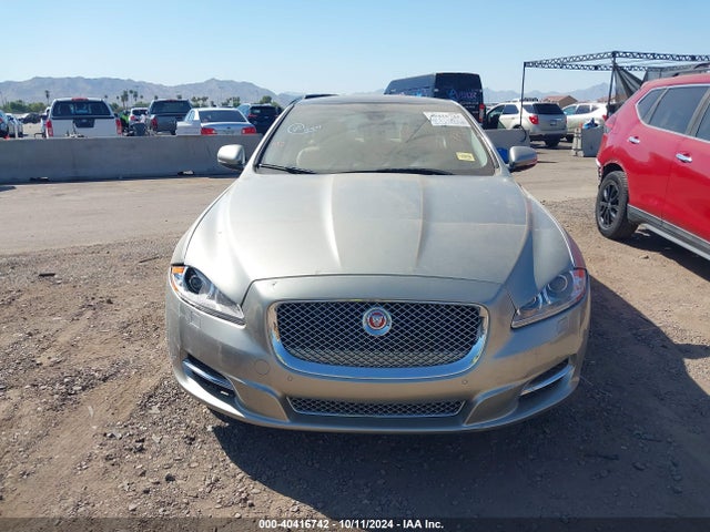 SAJWJ1CD3E8V60567 Jaguar XJ