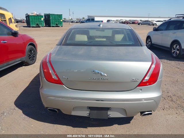 SAJWJ1CD3E8V60567 Jaguar XJ