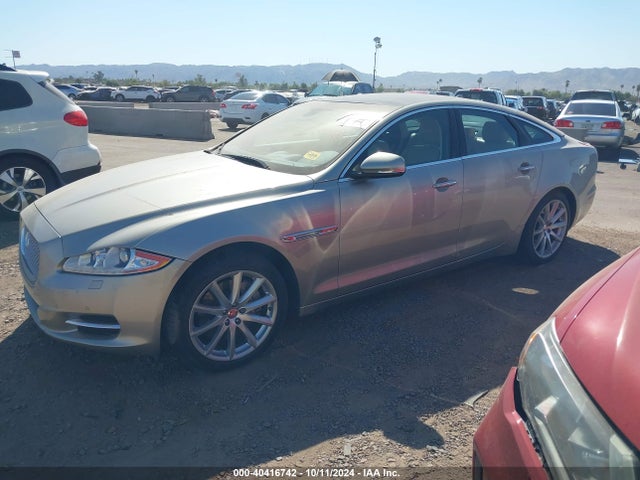 2014 JAGUAR XJ SAJWJ1CD3E8V60567 Photo 1