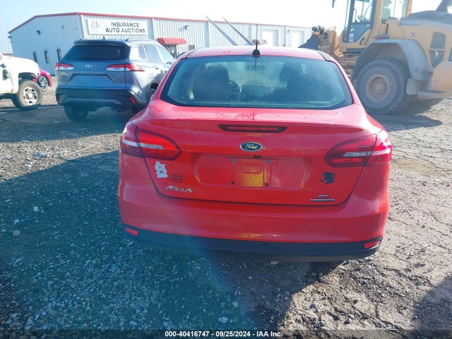 Ford FOCUS SE 2016 1FADP3F22GL275729 Image 16