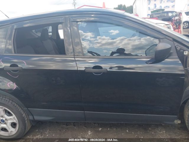 1FMCU0F78JUA16264 Ford ESCAPE S