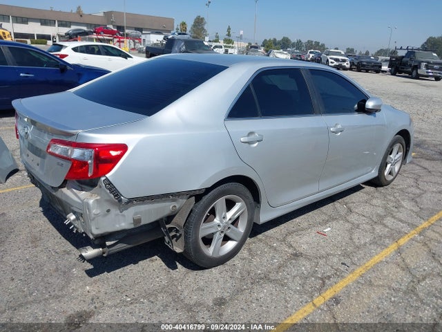 Toyota CAMRY SE 2014 4T1BF1FK1EU824297 Image 4