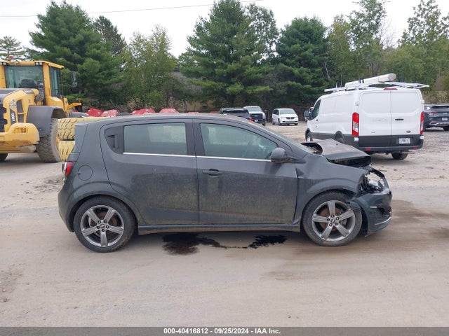 Chevrolet Sonic Rs Auto 2016 1G1JG6SB9G4104869 Image 13