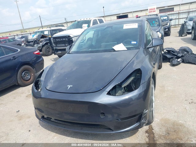 2024 TESLA MODEL Y 7SAYGDED3RA304830 Photo 5