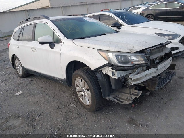 Subaru Outback 2.5i Premium 2019 4S4BSAFC9K3271954 Image 1