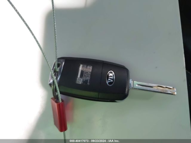 KNDJP3A53G7868135 KIA SOUL +