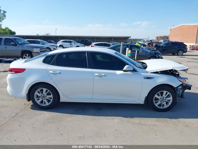 KIA Optima Lx 2018 KNAGT4L36J5213412 Image 14