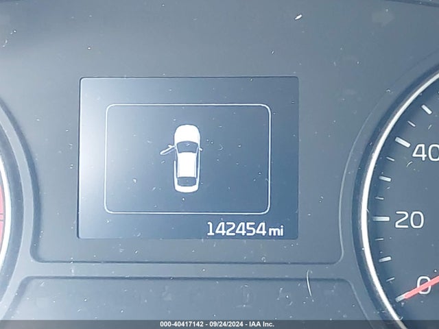 KIA Optima Lx 2018 KNAGT4L36J5213412 Image 16