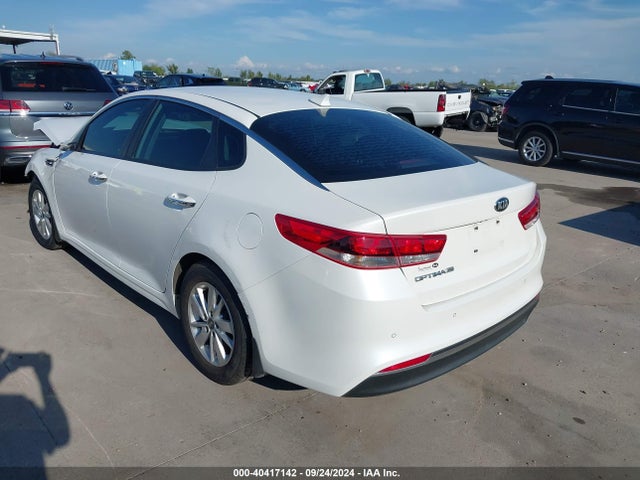 KIA Optima Lx 2018 KNAGT4L36J5213412 Image 3