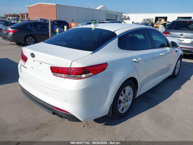 KIA Optima Lx 2018 KNAGT4L36J5213412 Image 4