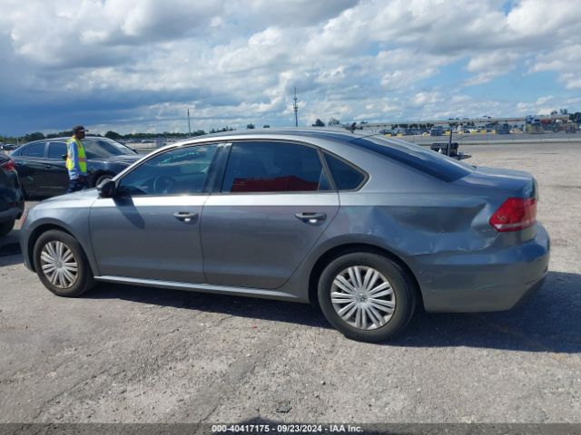 1VWAS7A31EC024441 Volkswagen Passat 1.8t S