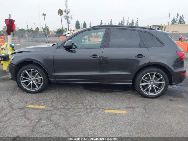 WA1W7AFP8HA092023 Audi Q5 3.0t Premium Plus