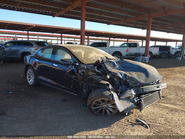 2016 TESLA MODEL S 5YJSA1E10GF151378 Photo 0