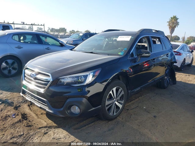 Subaru Outback 2.5i Limited 2018 4S4BSANCXJ3291002 Image 2