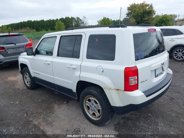 1C4NJRBB8FD239108 Jeep Patriot Sport