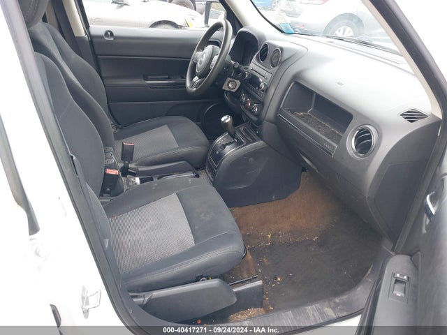 1C4NJRBB8FD239108 Jeep Patriot Sport