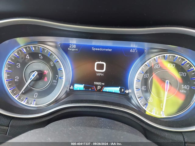 Chrysler 300 Anniversary Edition 2016 2C3CCAAG9GH278220 Image 7