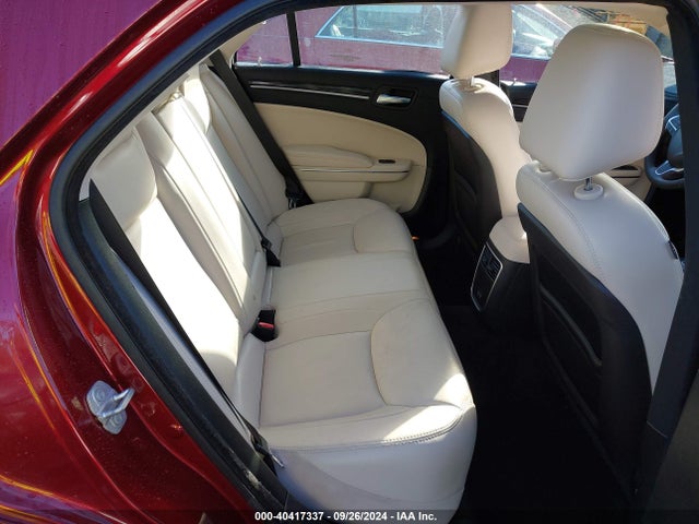 Chrysler 300 Anniversary Edition 2016 2C3CCAAG9GH278220 Image 8