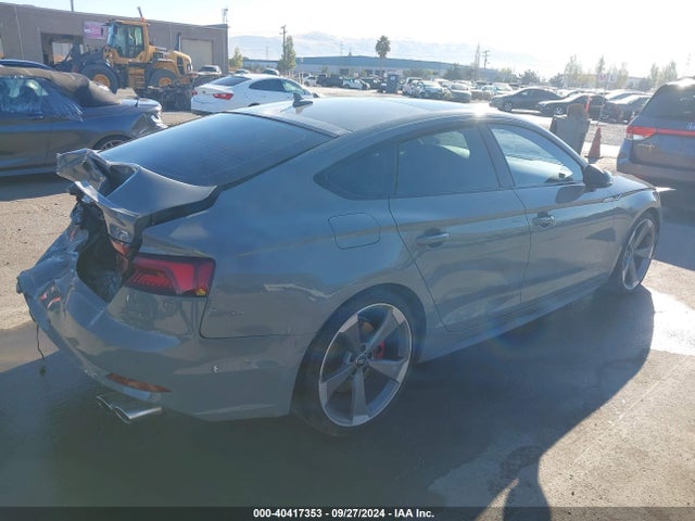 WAUB4CF5XKA004696 Audi S5 3.0t Premium