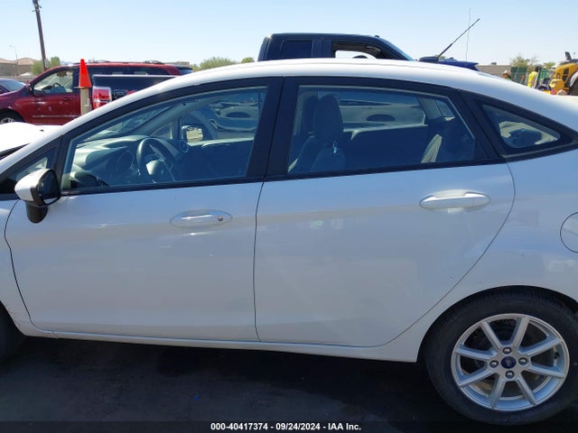 Ford FIESTA SE 2019 3FADP4BJ0KM149508 Image 14