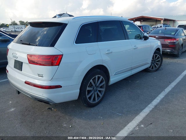 2017 AUDI Q7 WA1LAAF78HD025182 Photo 3